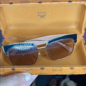 Mcm Visetos Retro Sunglasses